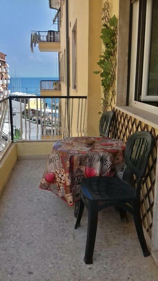 Ampio Monolocale Con Balcone Fronte Mare Villa Porto Santo Stefano  Ngoại thất bức ảnh
