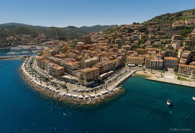 Ampio Monolocale Con Balcone Fronte Mare Villa Porto Santo Stefano  Ngoại thất bức ảnh